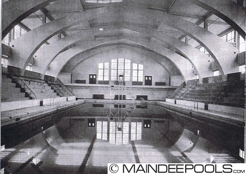 Maindee Pools Main Pool Interior 1938